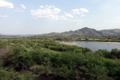 In der Mongolei hat man wieder etwas weitere Sicht aus dem Zug.