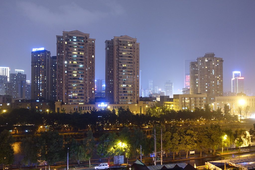 Tropischer Regen in Chengdu