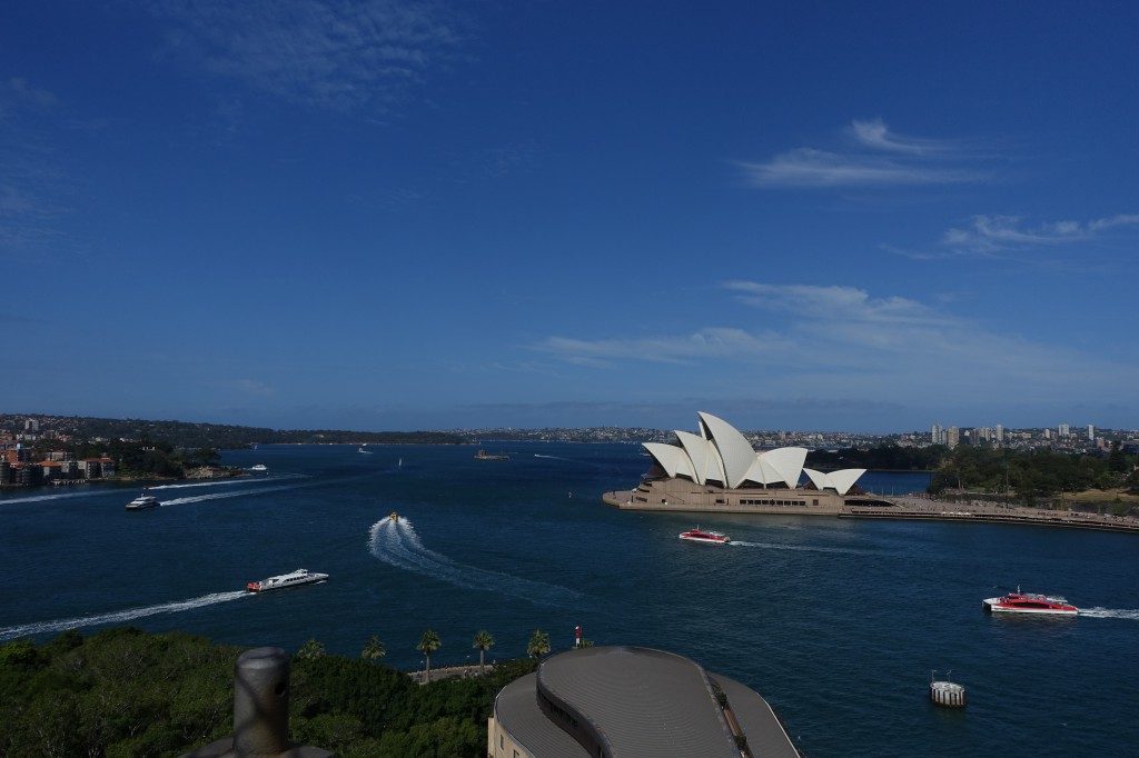 Da isse die Oper, von der Harbour-Bridge!