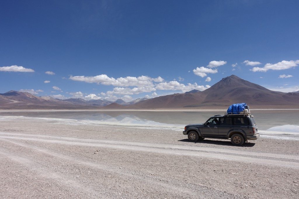 Ab mit dem 4WD Auto durchs Altiplano...