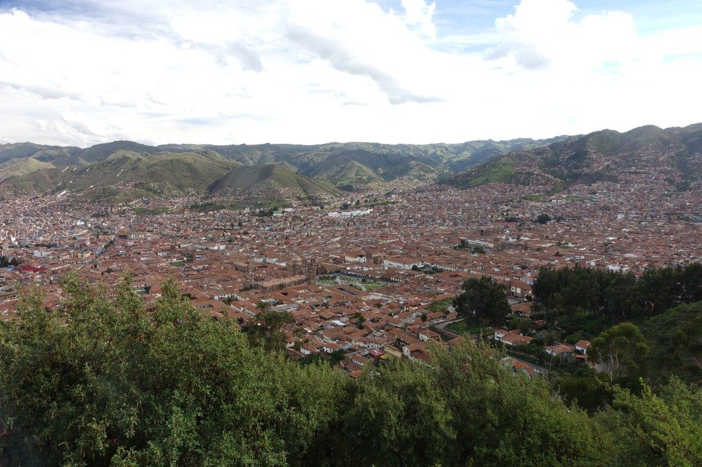 Nach einem anstrengenden Aufstieg wurden wir mit dieser Aussicht auf Cusco belohnt.