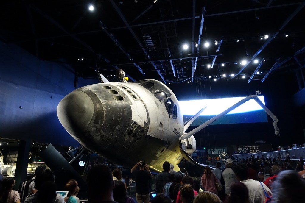 Nach 26 Jahren im Dienst kann man das Space Shuttle Atlantis nun im Kennedy Space Center bewundern